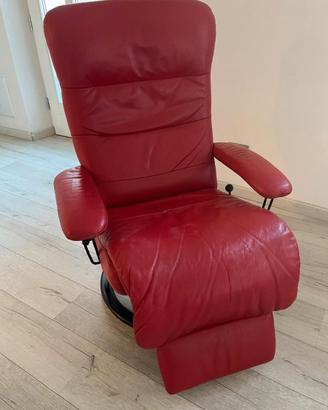 Poltrona relax reclinabile e girevole in pelle