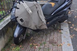 Yamaha Majesty 250 del 2005 – € 150 trattabili
