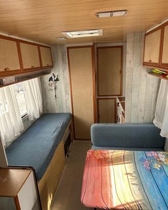 CAMPER MANSARDATO CI INTERNATIONAL 566