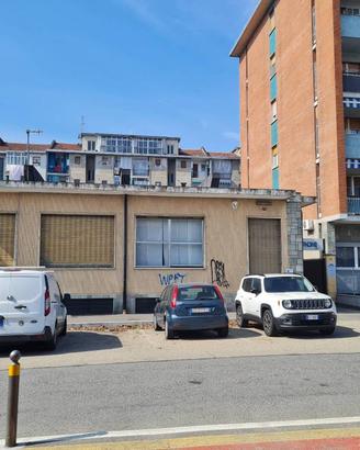 Immobile di 170 m² con 4 locali a Moncalieri