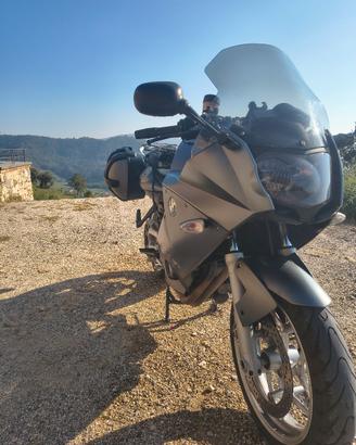 BMW F800 ST, molto bella, superaccessoriata 