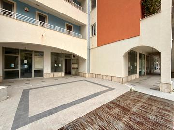 Uffici a Partinico, Via A. Canaletto