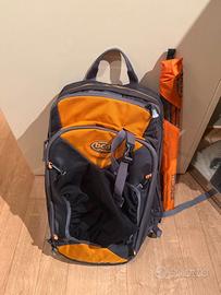 Zaino BCA airbag anti valanga con bastone