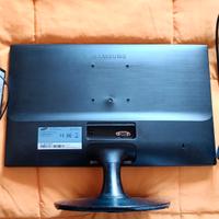 Monitor Samsung modello s19d300ny