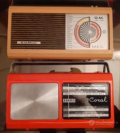 Lotto due radio portatili vintage anni 70