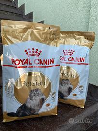 Sacchi aliment gatto