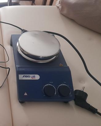 agitatore magnetico e piastra riscaldante