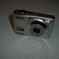 Macchina fotografica Nikon Coolpix