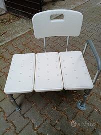 Sedia/panca per doccia o vasca. Anziani/disabili