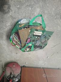 Schede madre computer per ferro vecchio