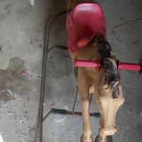 cavallo a dondolo 
