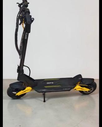 monopattino elettrico Ootd s 10 nuovo