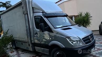 Mercedes sprinter