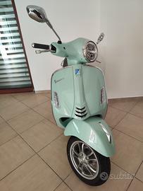 Vespa Gts 125
