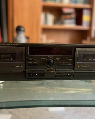 Technics Stereo Cassette Deck RS-TR373M2
