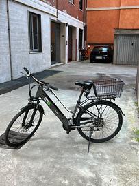 Bicicletta Elettrica EMG Queen 28