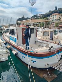 Barca Resincolor Nova 25 con posto barca Finale L