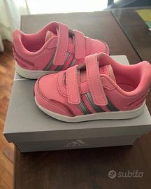 Adidas bambina estive hotsell