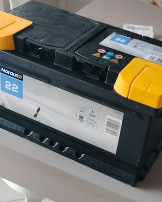 Batteria auto 80ah NUOVA, con scontrino e ga