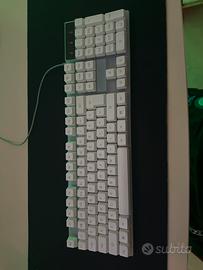 Tastiera meccanica bianca con led