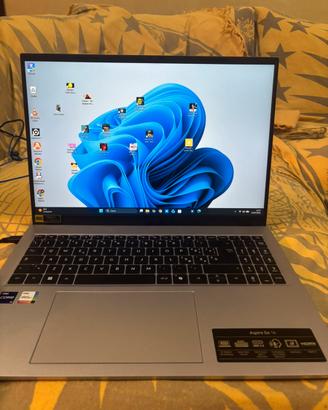 Computeri acer aspire 16 go