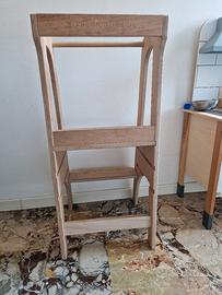 Torre d'apprendimento montessoriana