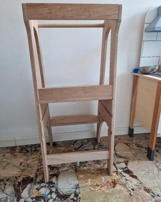 Torre d'apprendimento montessoriana