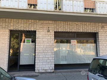 Negozio zona ospedale Ravenna