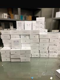 CUFFIE APPLE