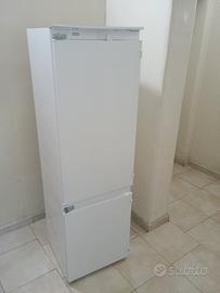 Frigo da incasso tipo grande marca FRANKE 