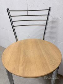Sgabello acciaio con seduta in legno