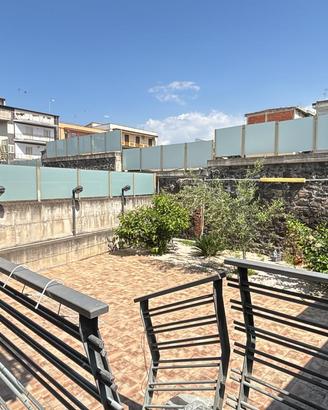 2Vani, Terrazzo e Garage. IMMOBILIARE GROUP
