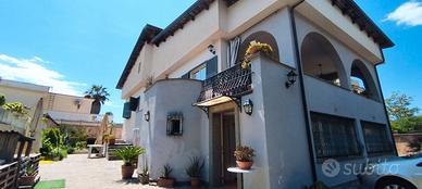 Villa Villaggio Coppola Pinetamare