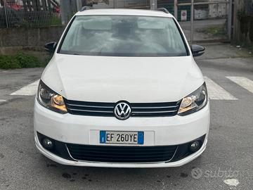 volkswagen Touran 2011 1.6 tdi diesel 