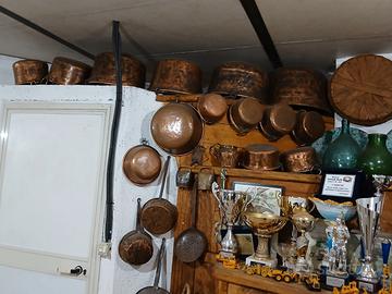 Set di pentole di rame