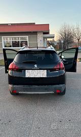 Peugeot 2008 1.2 restyling