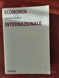 libro universitario di economia internazionale.