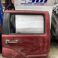 Porta post dx dodge nitro