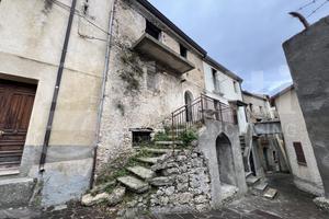 Casa Indipendente Falconara Albanese