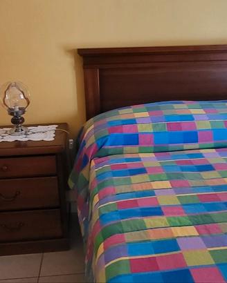 Camera da letto in arte povera