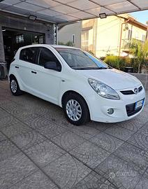 Hyundai i20 unico proprietario