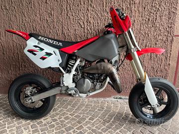 Honda cr 85