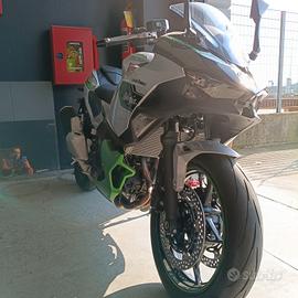 kawasaki 7 Hybrid 