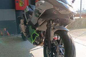kawasaki 7 Hybrid 