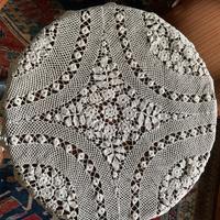 Tovaglia bianca di pizzo