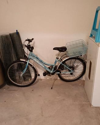 Bicicletta ragazza