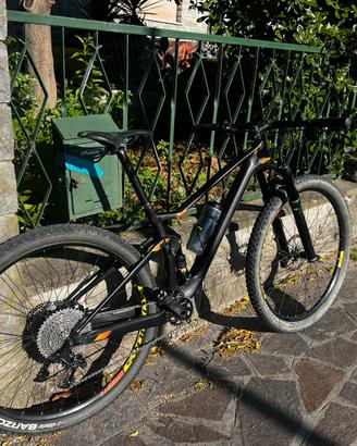 Scott spark 930