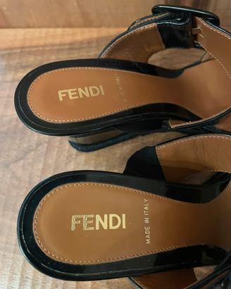 Fendi ciabatta con tacco 35