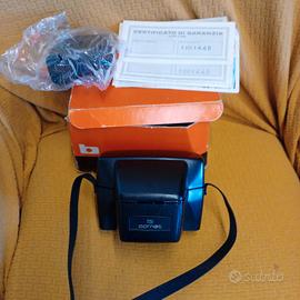 Macchina fotografica vintage Bencini Comet 335