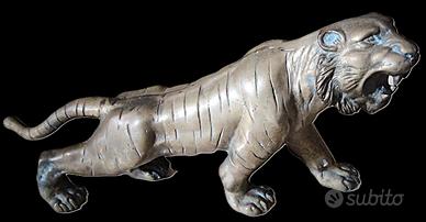 VECCHIA TIGRE IN BRONZO 10 X 33 X 46